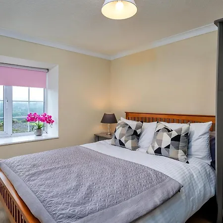 Finest Retreats - Cloggers Tatil Evi Darley