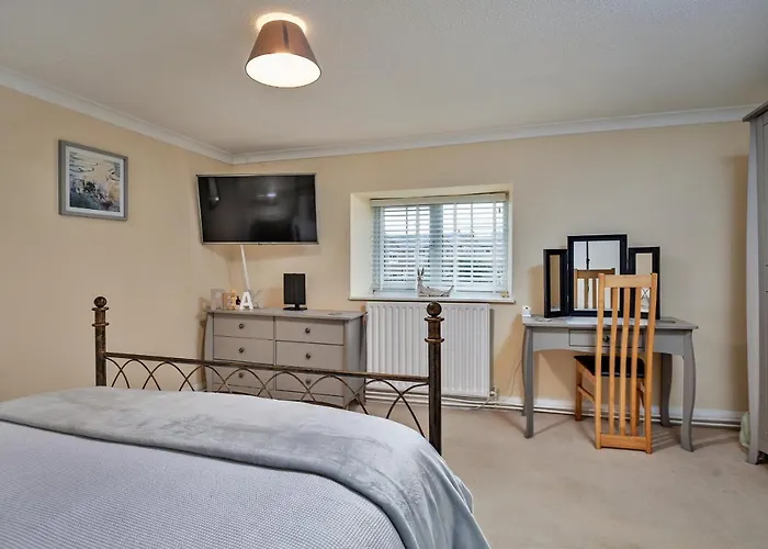 Finest Retreats - Cloggers * Darley