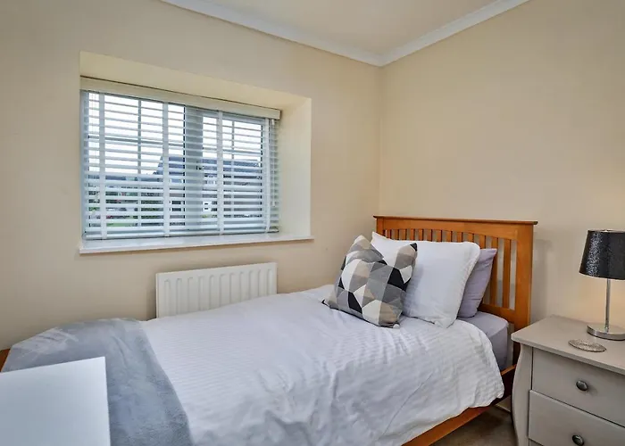 Finest Retreats - Cloggers Darley